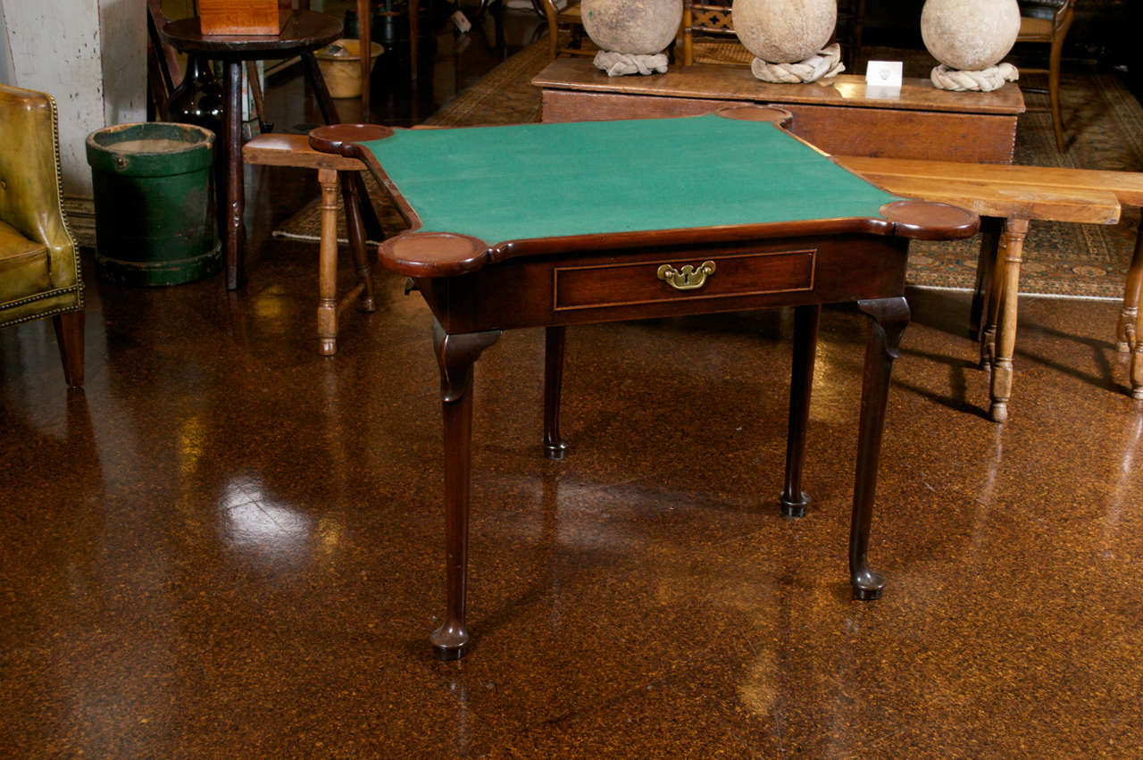 Georgian Mahogany Game Table, English Circa 1780 In Good Condition For Sale In San Francisco, CA